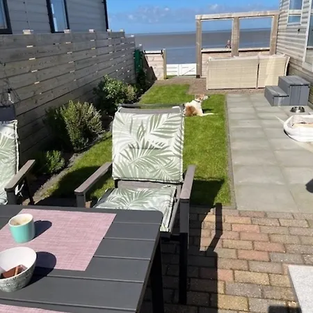 Casa vacanze Traumlage Nr51 Traumblick Direkt Am Wattenmeer Erste Reihe Unendliche Weite, Eingebettet In Der *