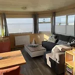Casa de Férias Traumlage Nr51 Traumblick Direkt Am Wattenmeer Erste Reihe Unendliche Weite, Eingebettet In Der *